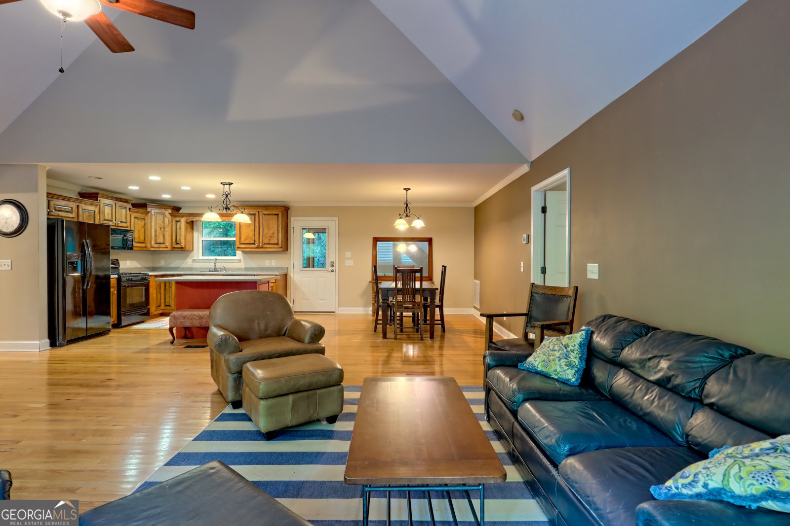 188 Fulton Road Tiger - 18