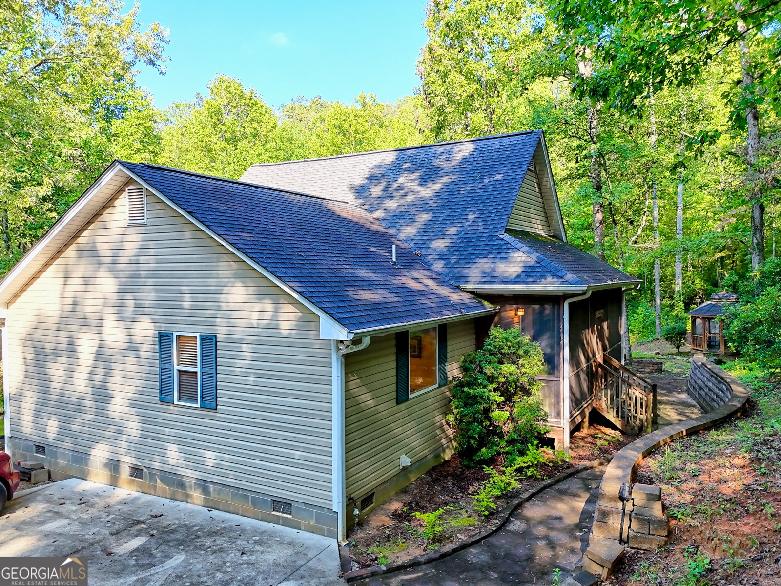 188 Fulton Road Tiger - 2