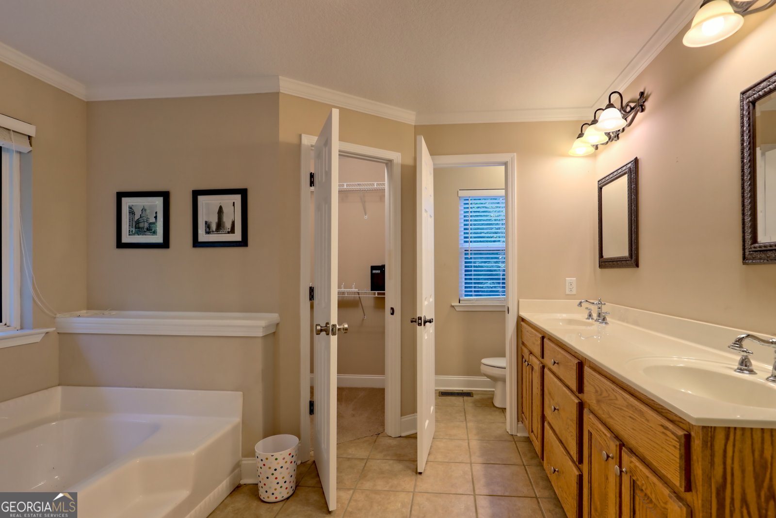 188 Fulton Road Tiger - 24
