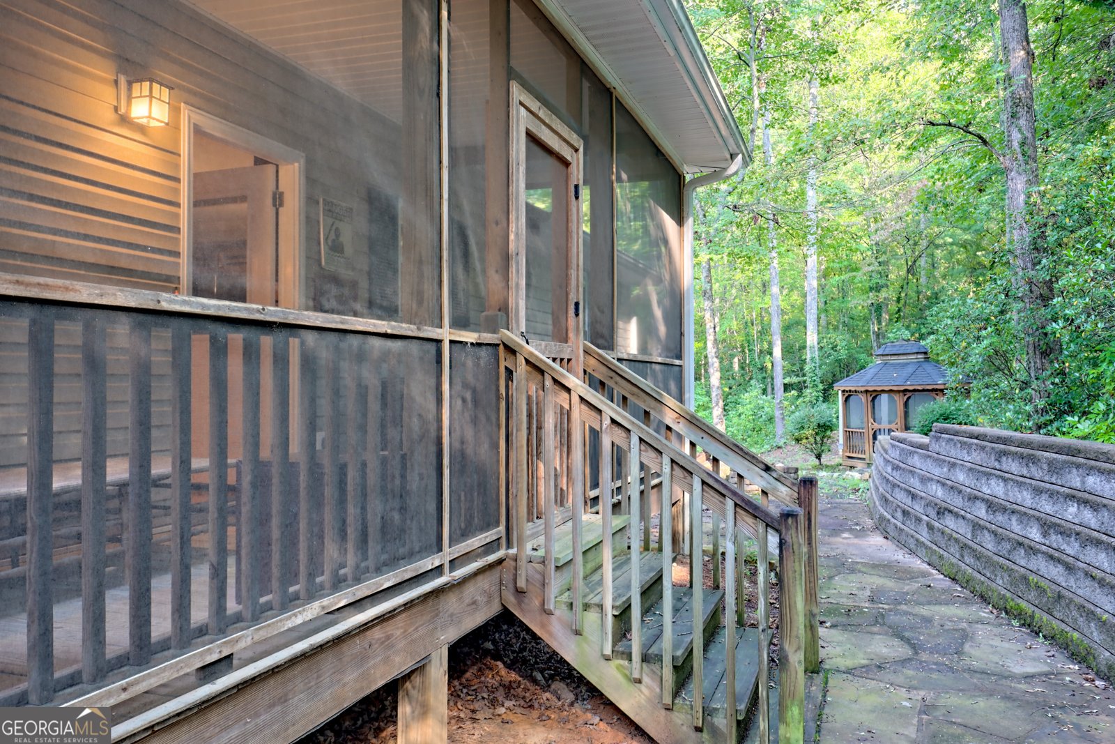 188 Fulton Road Tiger - 7