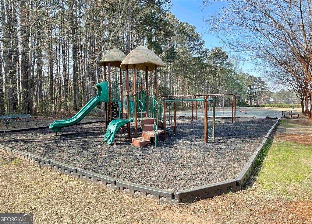 687 Pathwood Lane Stockbridge - 44