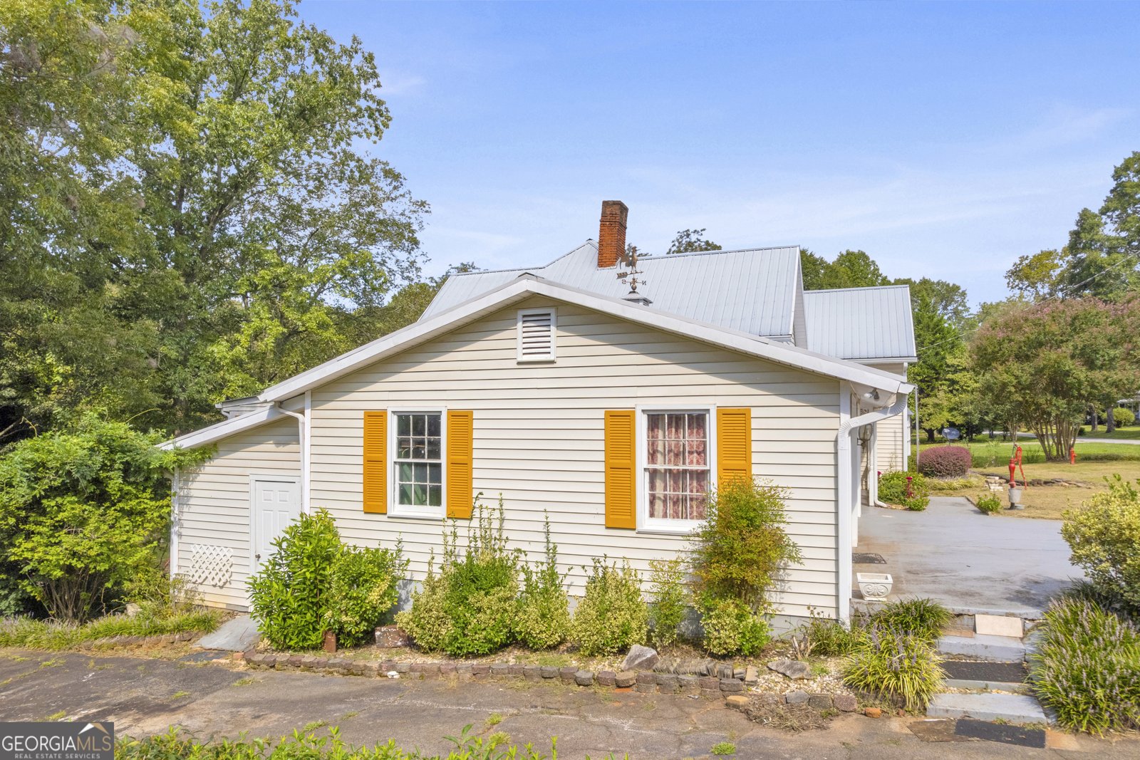 241 Sims Street Maysville - 24