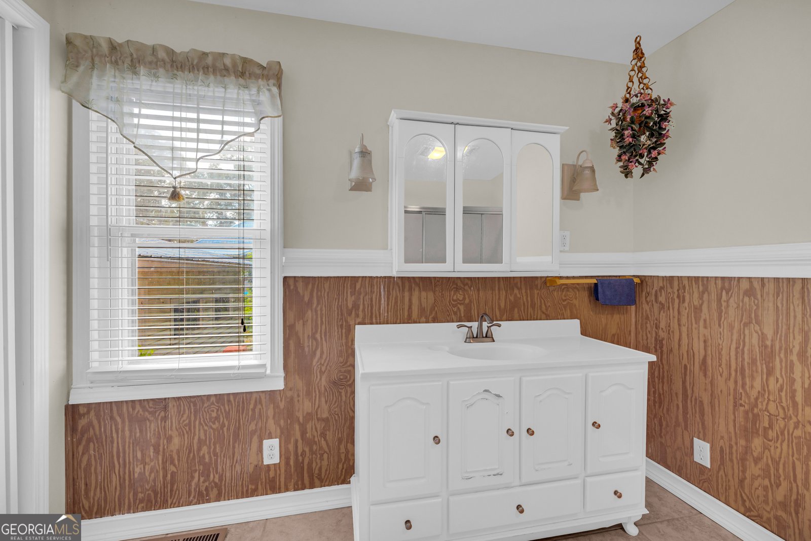 241 Sims Street Maysville - 3
