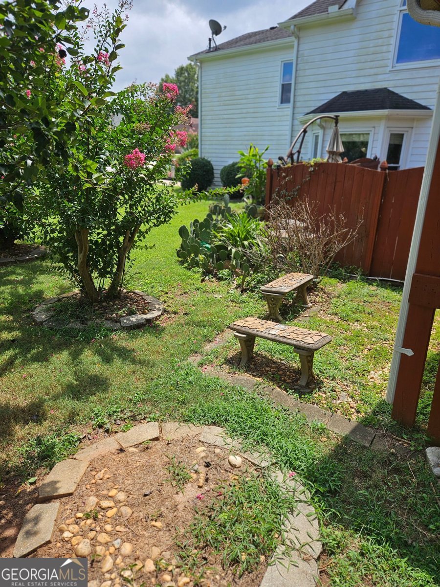 4458 BLACK WATER Cove Ellenwood - 14