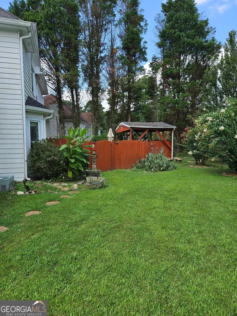 4458 BLACK WATER Cove Ellenwood - 16