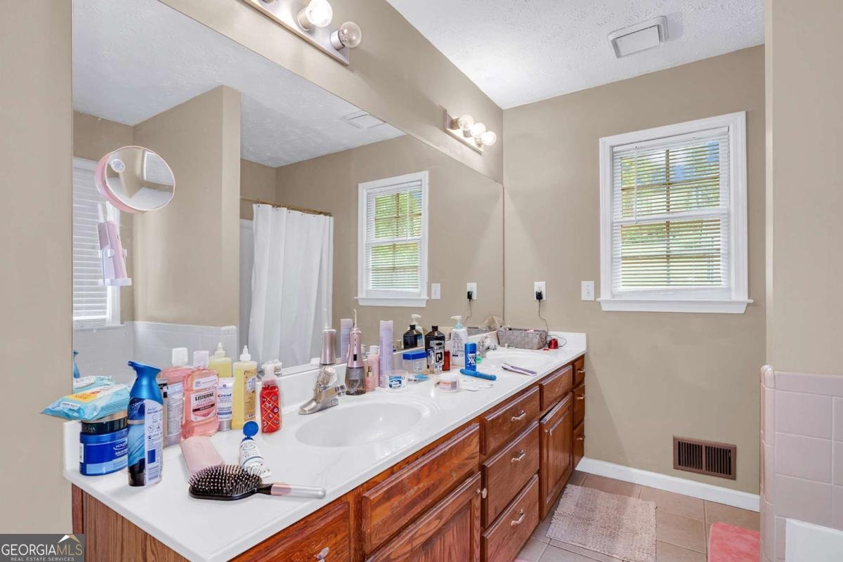 1574 Glenfield Drive Lawrenceville - 16