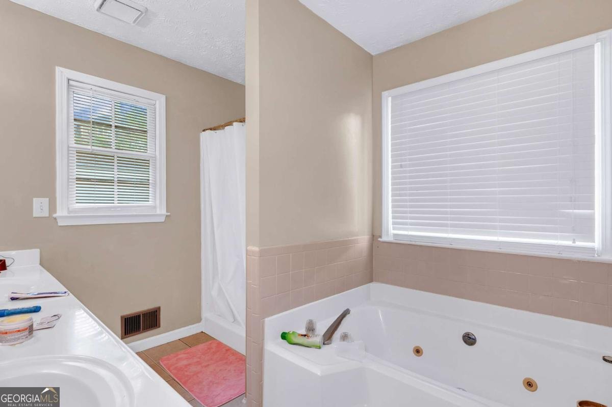 1574 Glenfield Drive Lawrenceville - 17