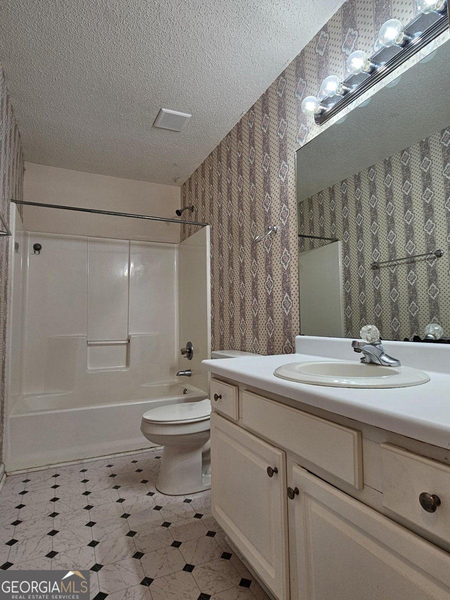 104 Meadow Wood Drive Macon - 19