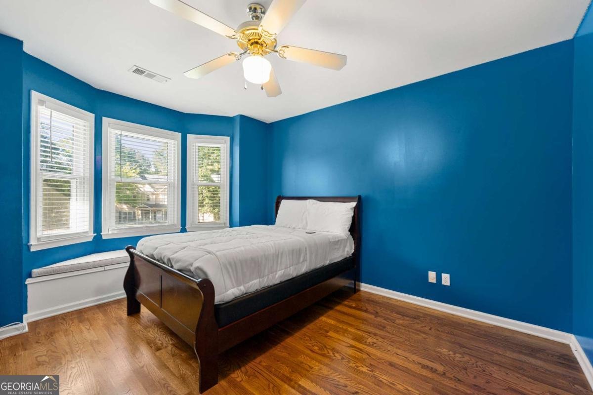 703 Overlook Point Woodstock - 22