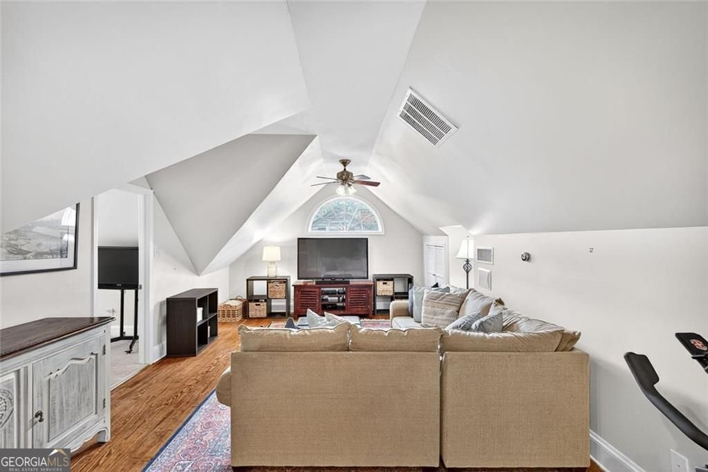 789 Longwood Drive Atlanta - 20
