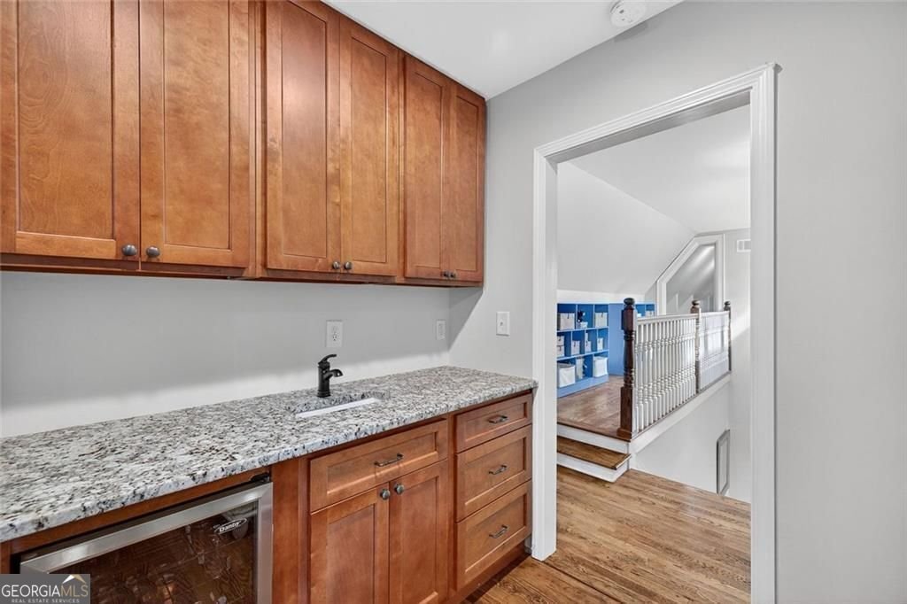 789 Longwood Drive Atlanta - 33