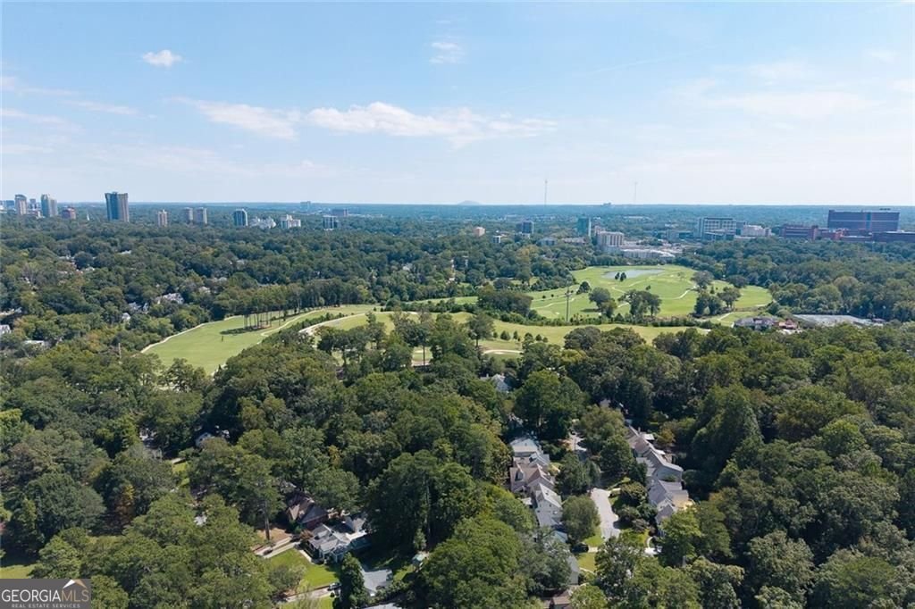 789 Longwood Drive Atlanta - 38