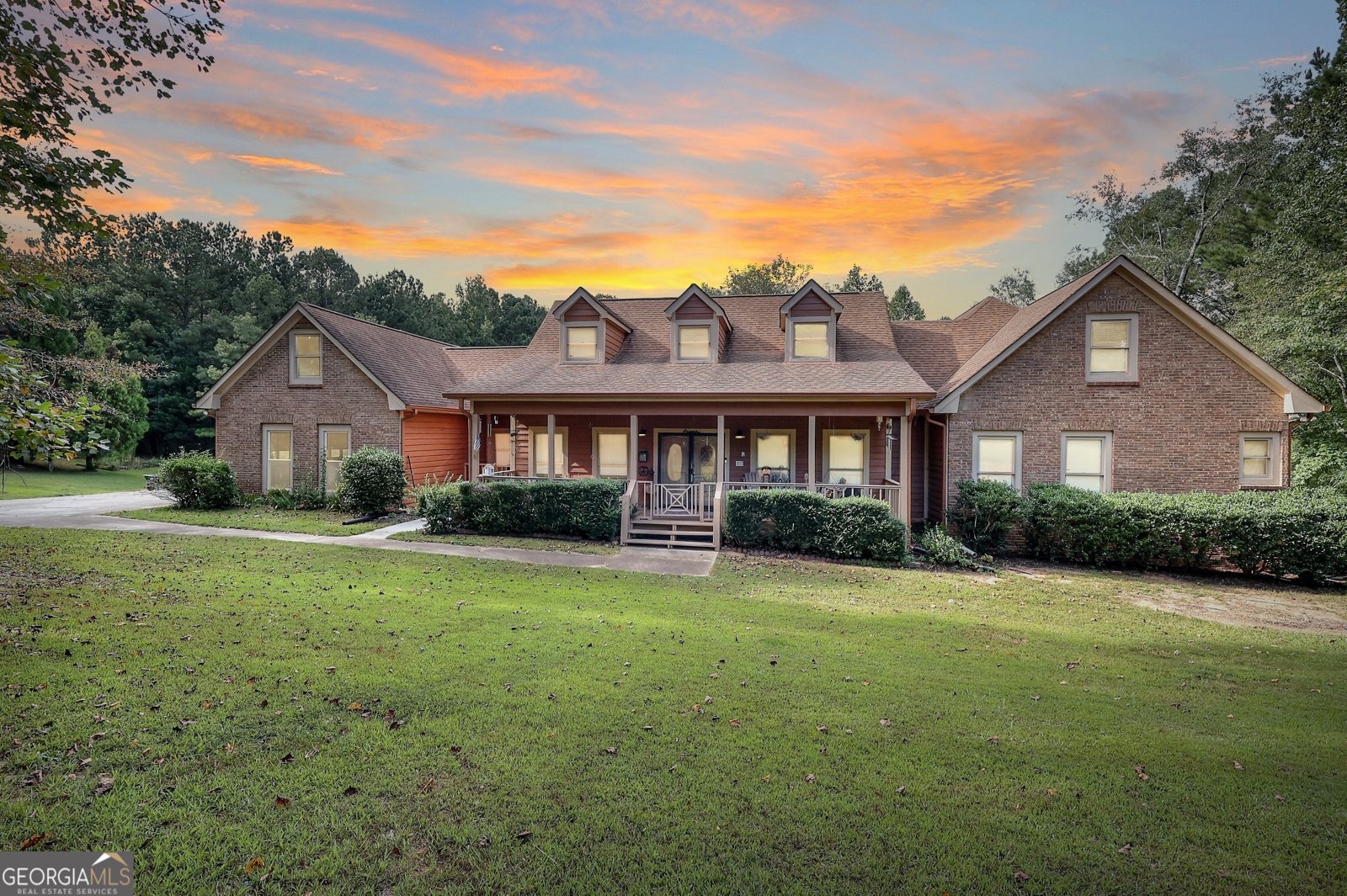670 Mill Pond Road Newborn - 1