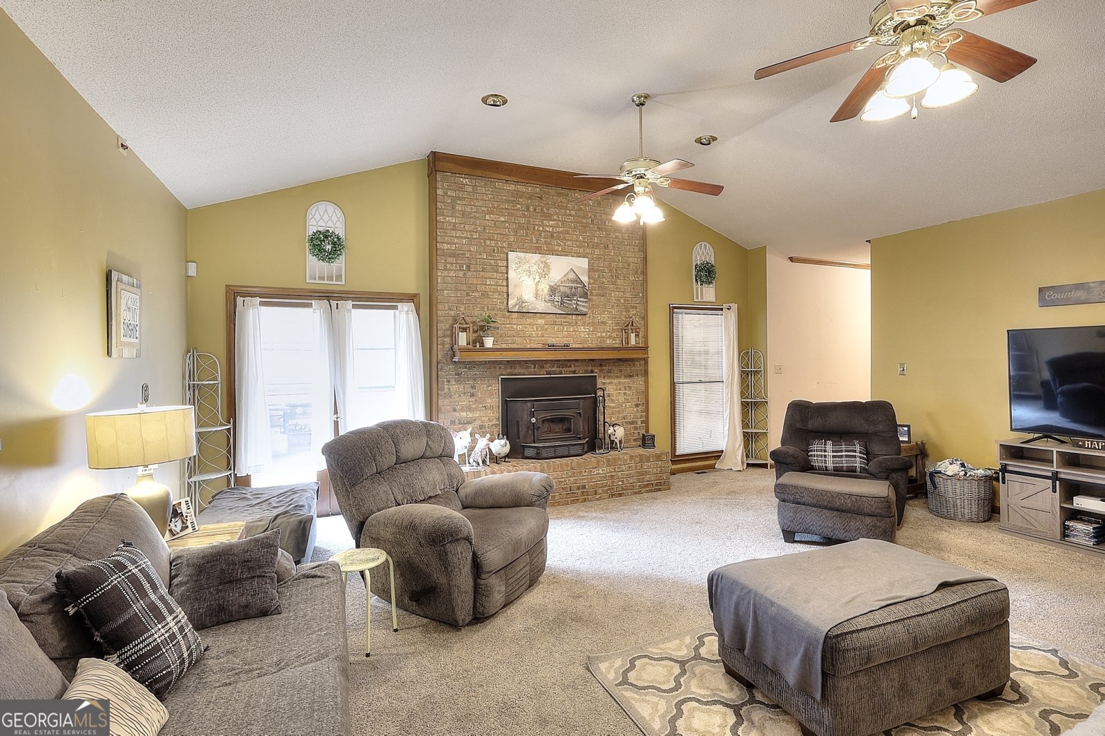 670 Mill Pond Road Newborn - 34