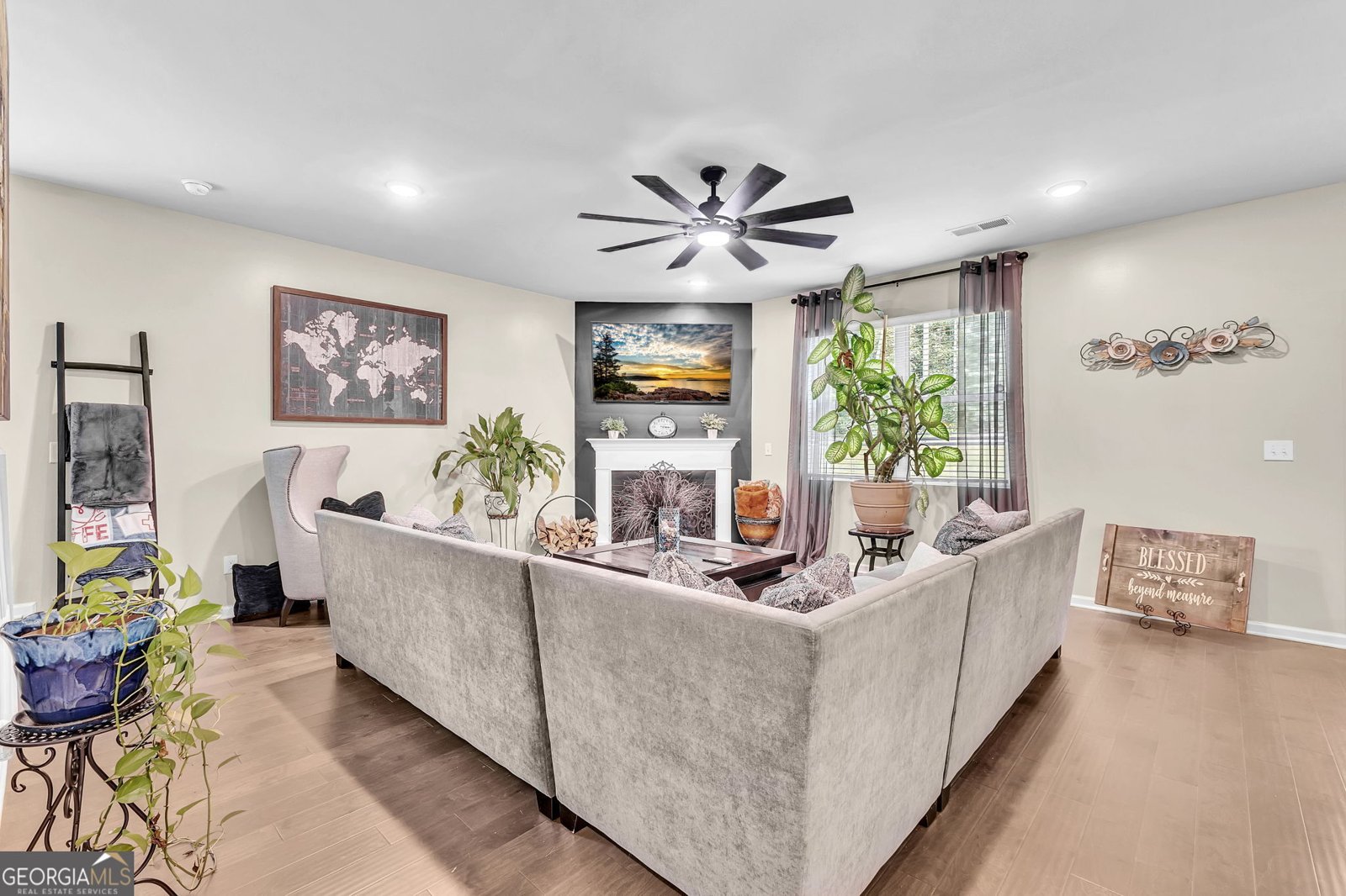 8033 Louis Drive Locust Grove - 11