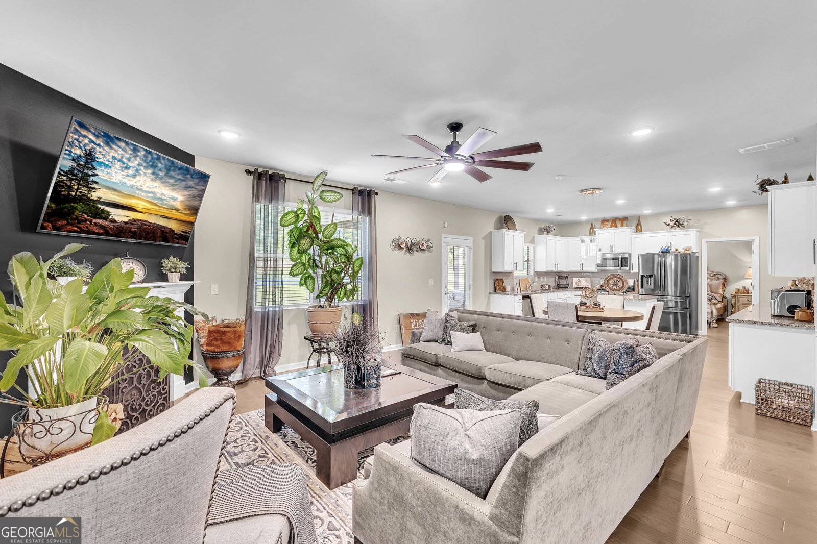 8033 Louis Drive Locust Grove - 12