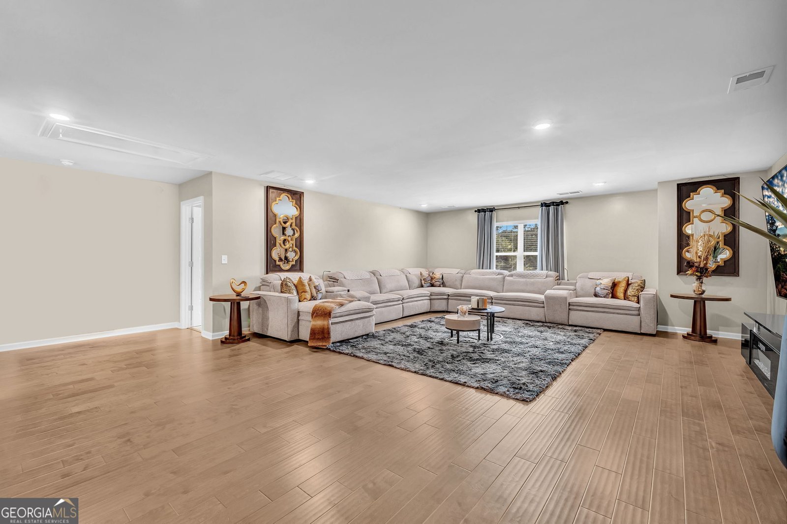 8033 Louis Drive Locust Grove - 20
