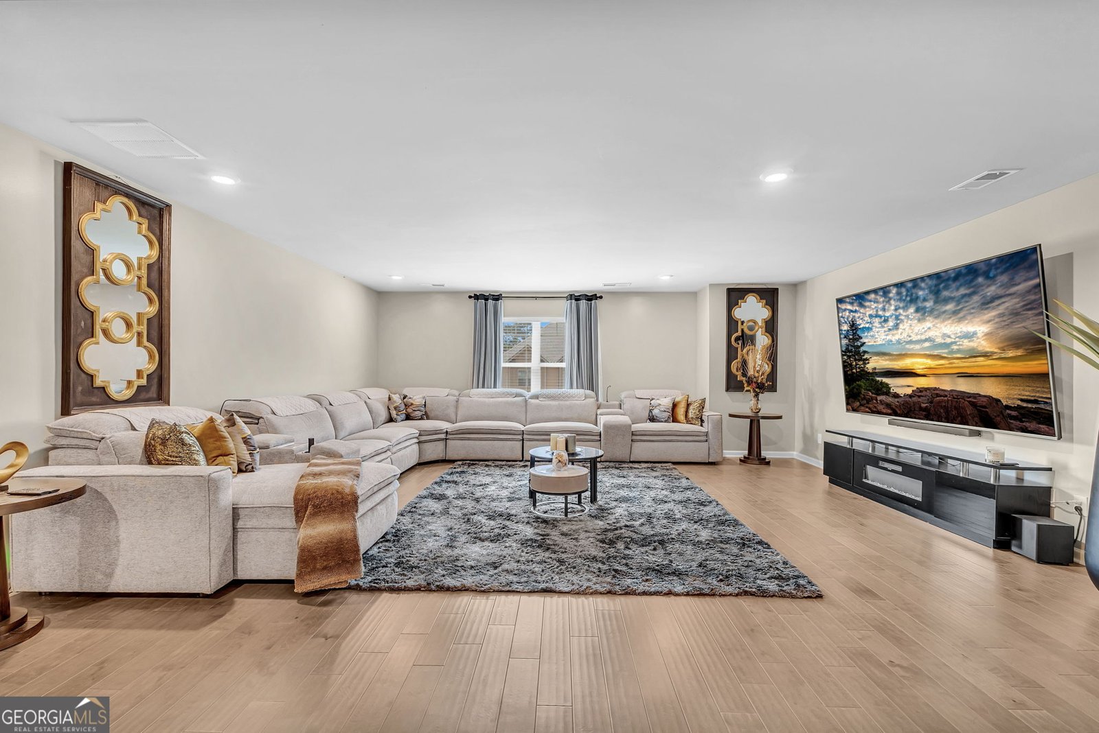 8033 Louis Drive Locust Grove - 21