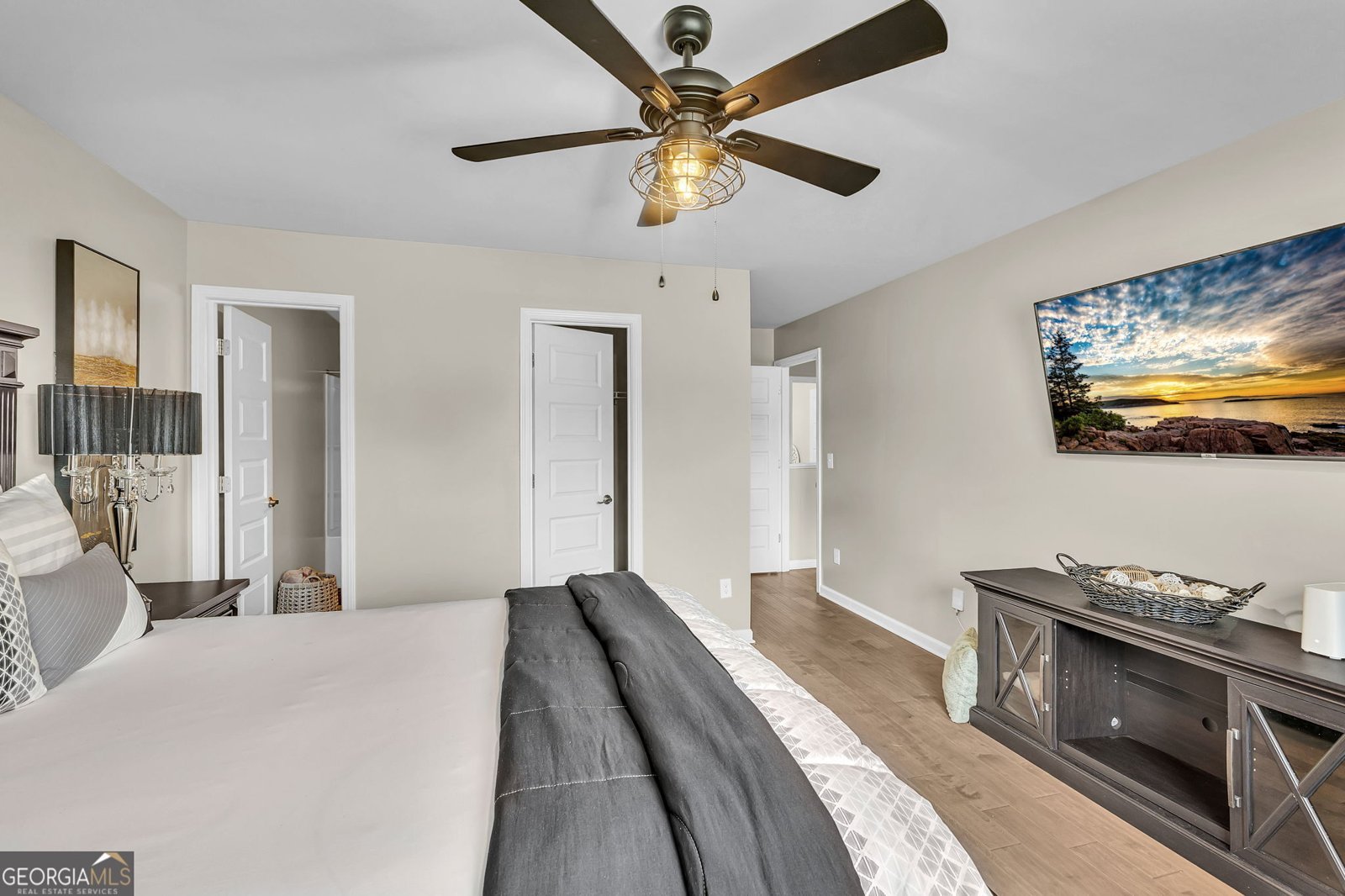 8033 Louis Drive Locust Grove - 29