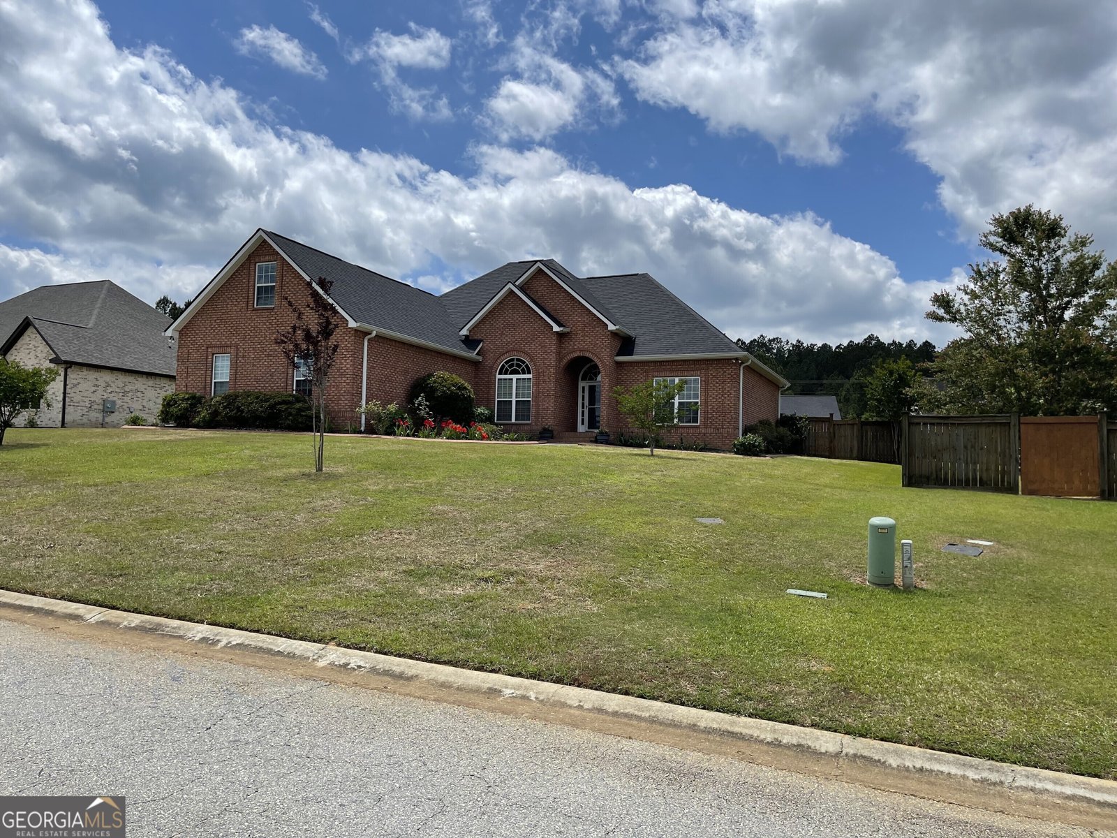 2026 Pin Oak Terrace Bonaire - 26