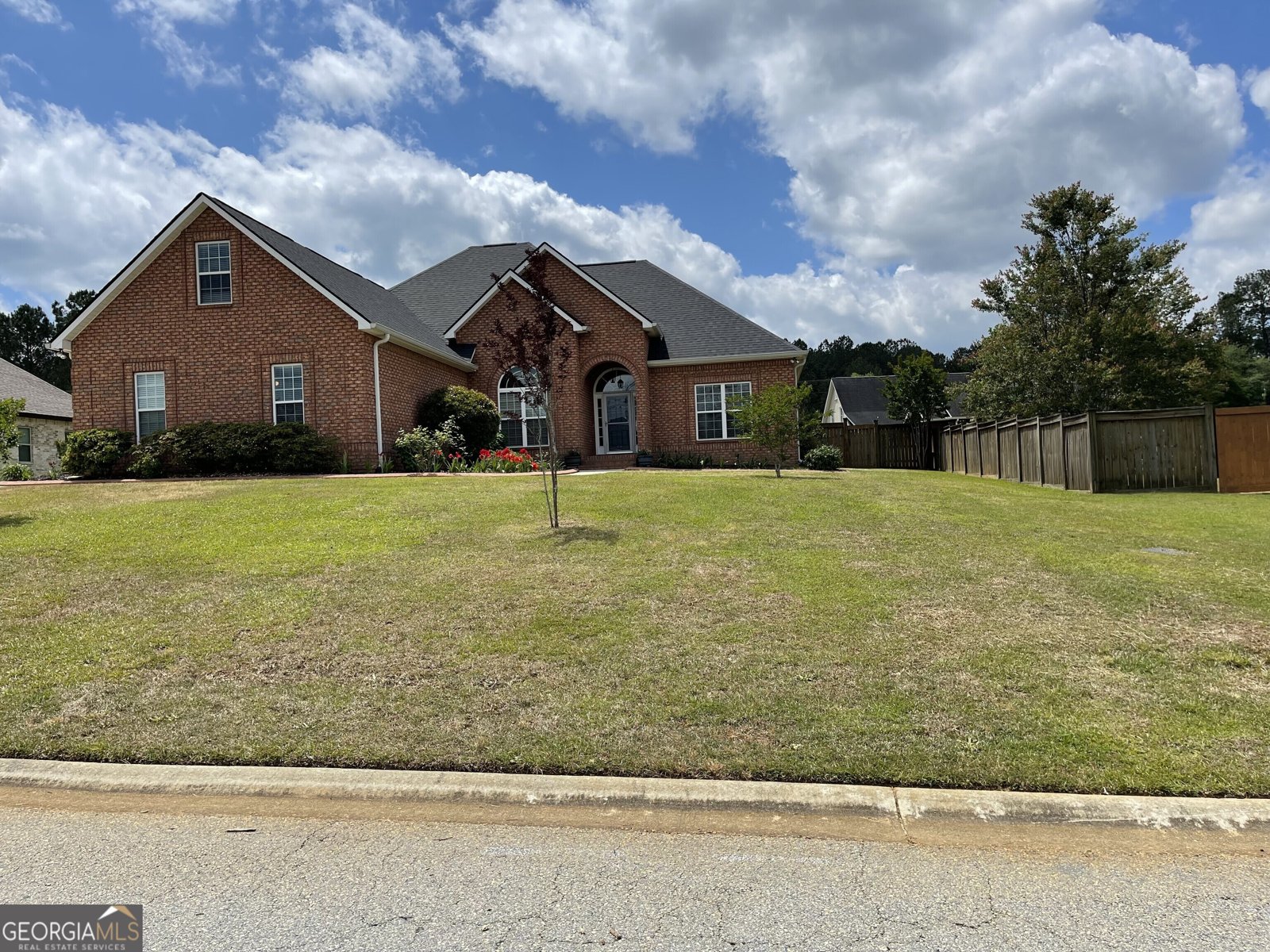 2026 Pin Oak Terrace Bonaire - 27