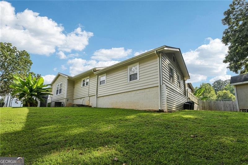 3119 Gillsville Highway Gainesville - 27