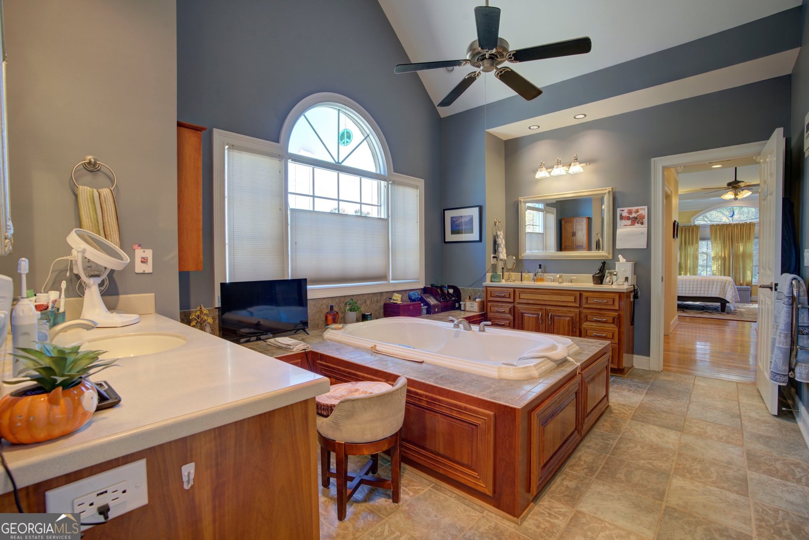 4 Bridgeview Drive Rome - 34