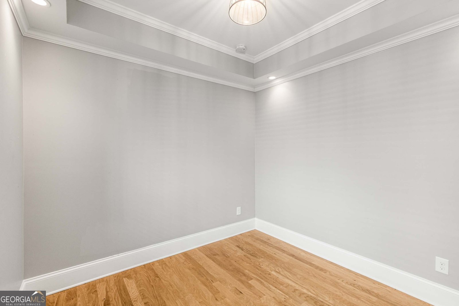 548 Oakdale Road Atlanta - 2