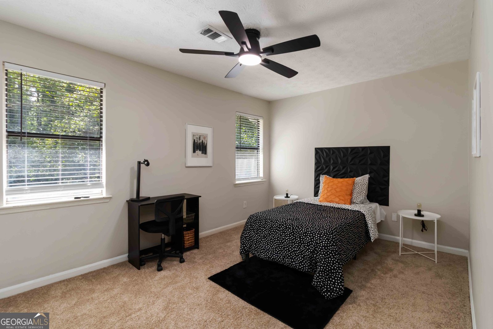 145 HUNTCLIFF Court Fayetteville - 30