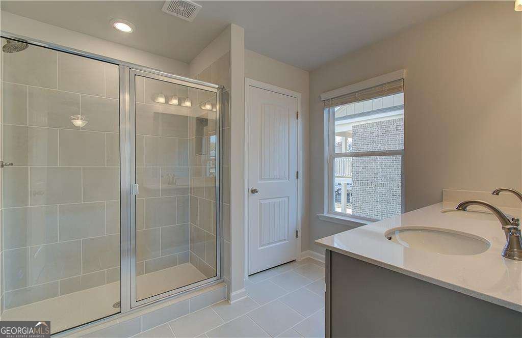 208 Chiswick Loop Stockbridge - 8