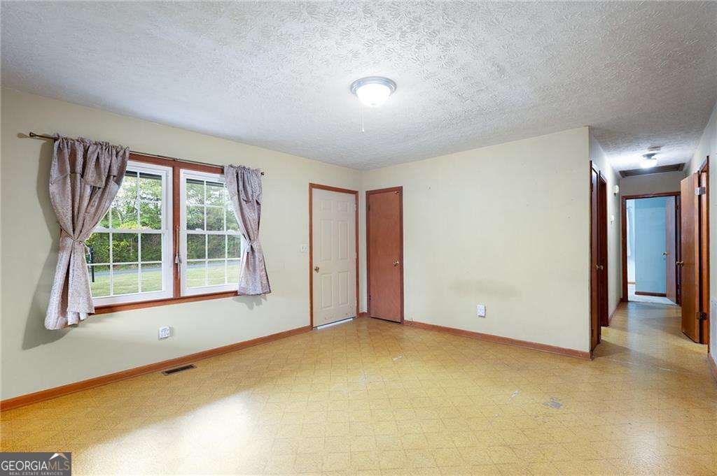 596 Pinhook Road Fairmount - 4