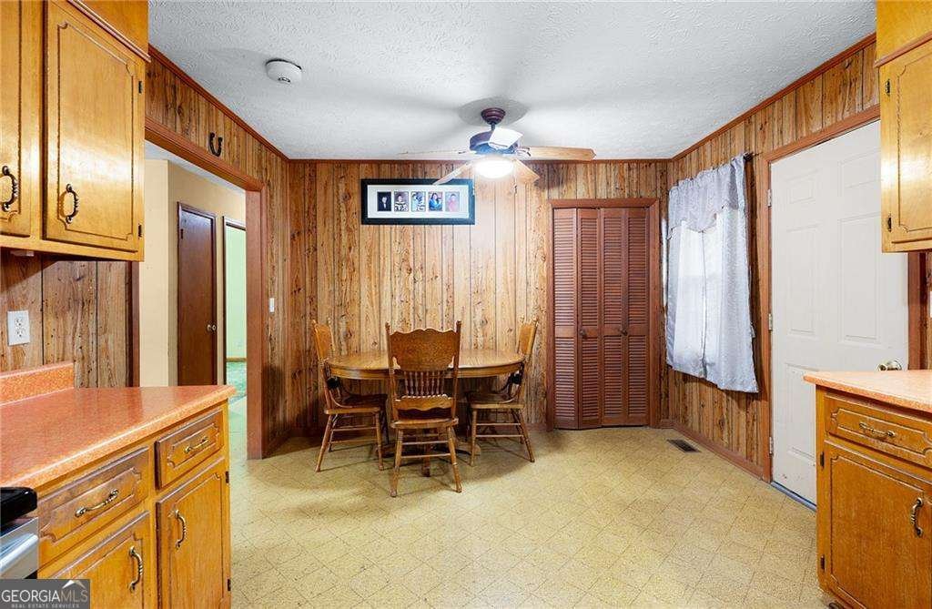 596 Pinhook Road Fairmount - 8