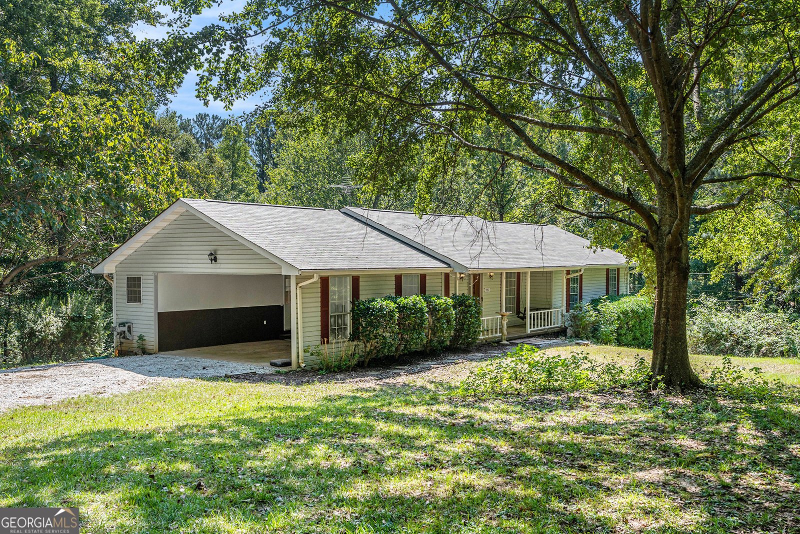 551 Hood Road Stockbridge - 3