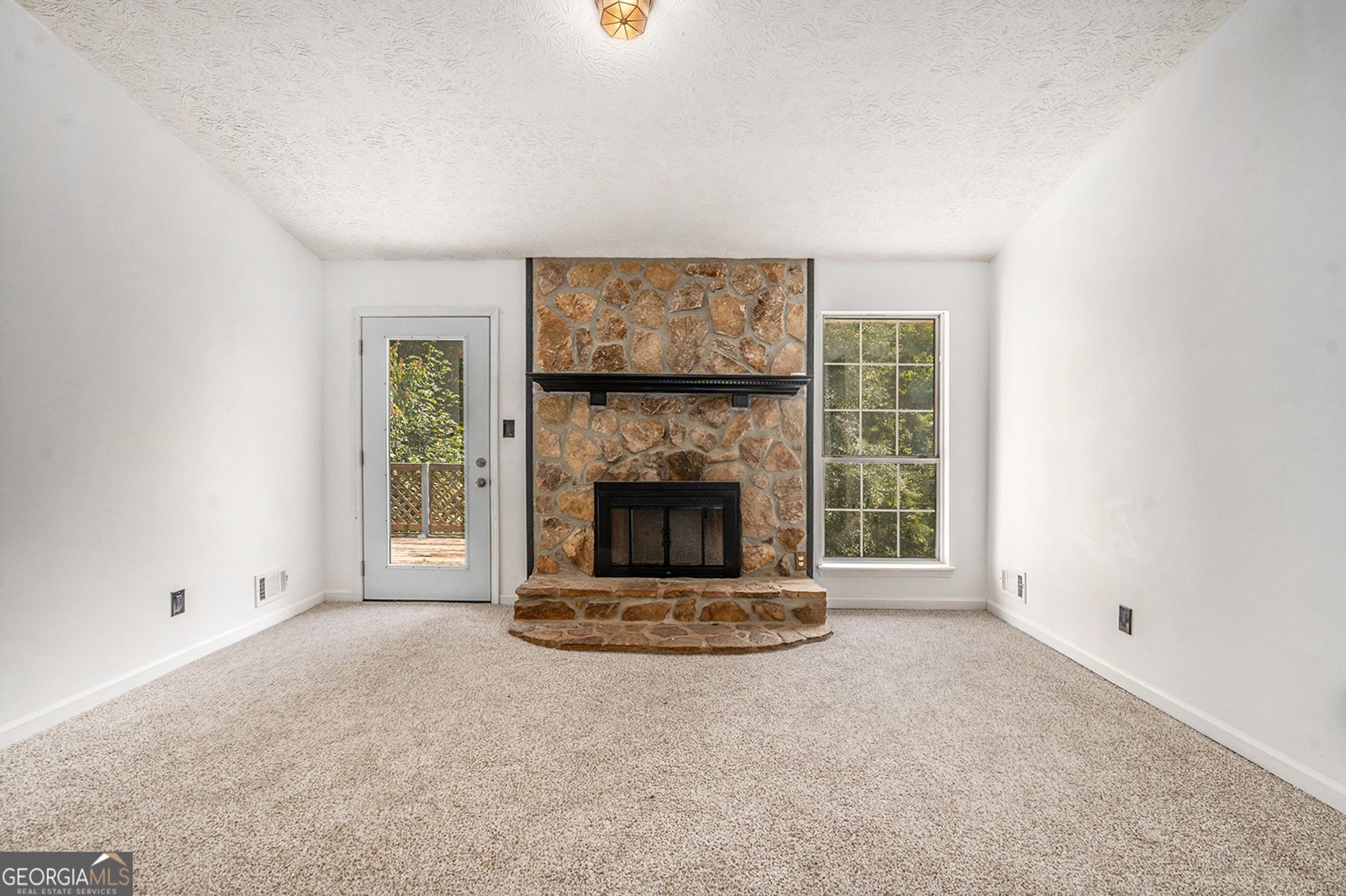 551 Hood Road Stockbridge - 9