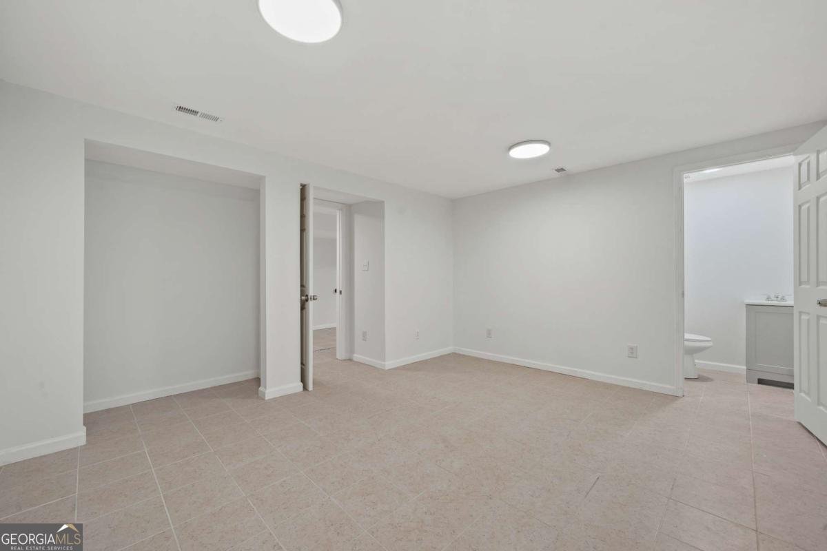 6605 Black Bend Court Riverdale - 4