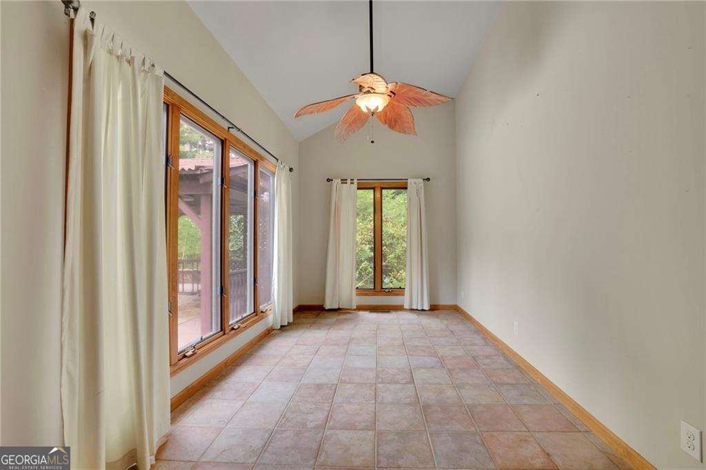 5319 Haynes Creek Drive Loganville - 32