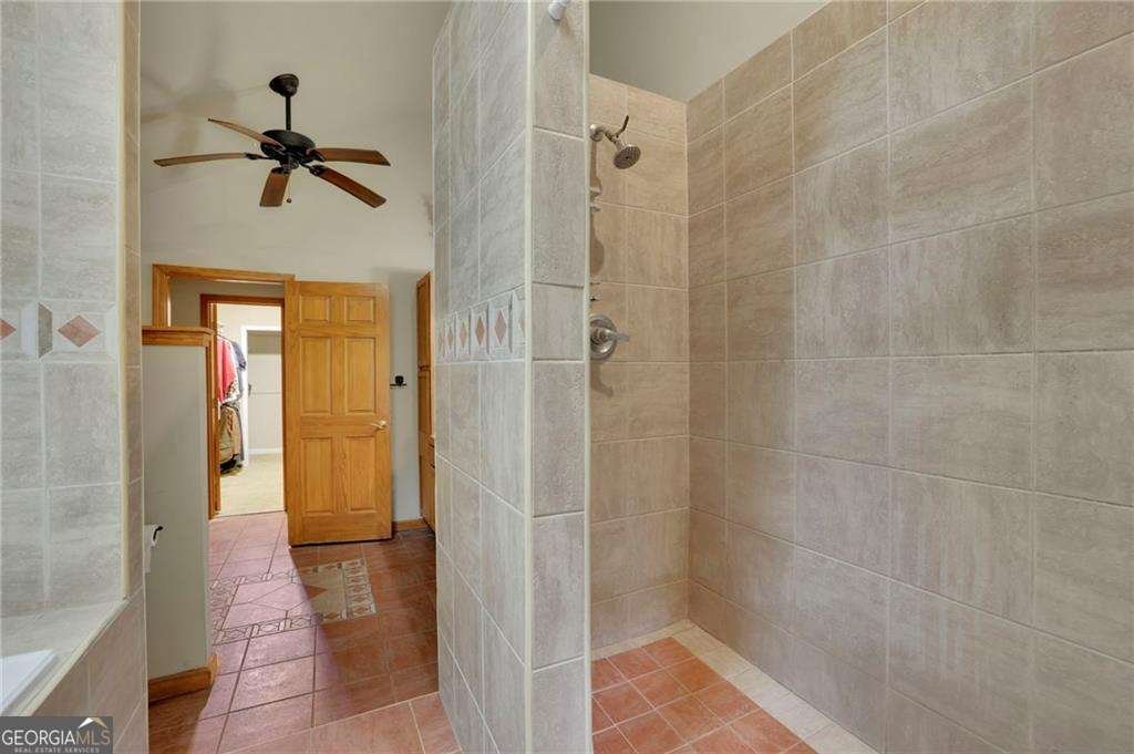 5319 Haynes Creek Drive Loganville - 37