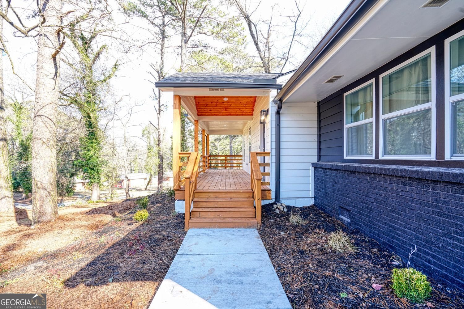 2230 Beecher Circle Atlanta - 3