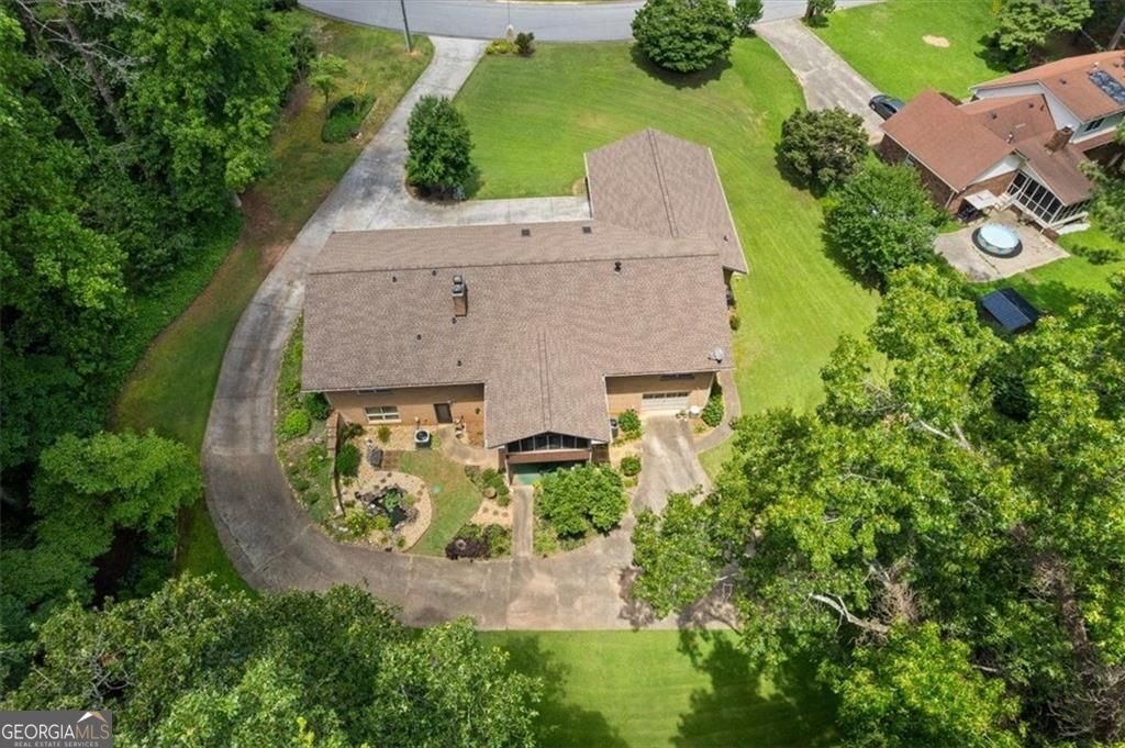 5507 Christi Drive Douglasville - 53