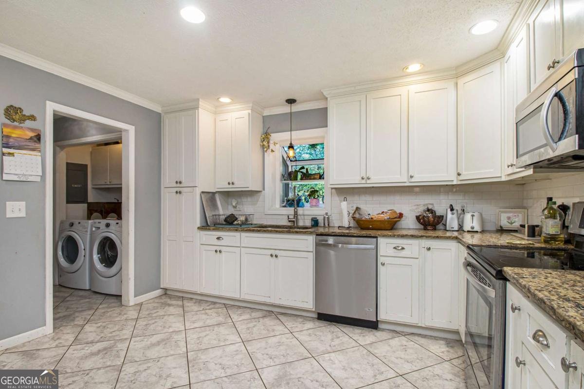 32 Donley Drive Rome - 14
