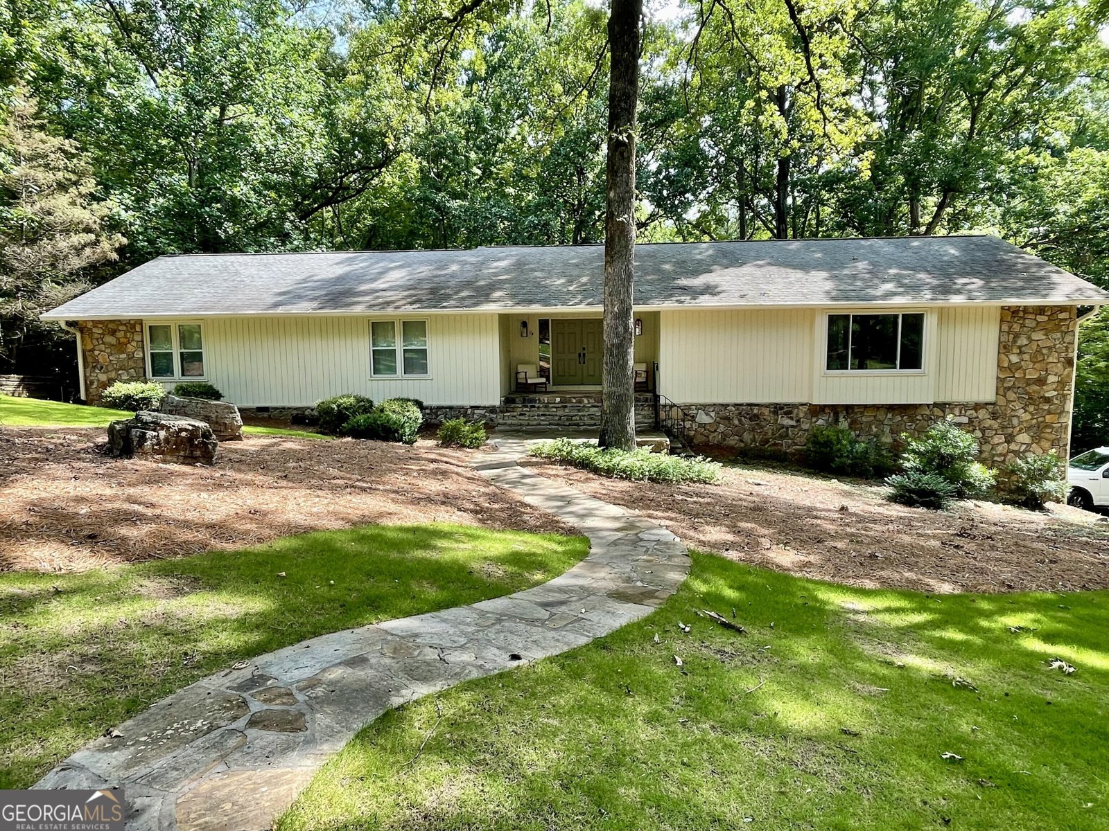 2 Kensington Road Rome - 3