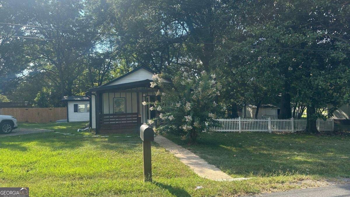 102 Oak Street Summerville - 2