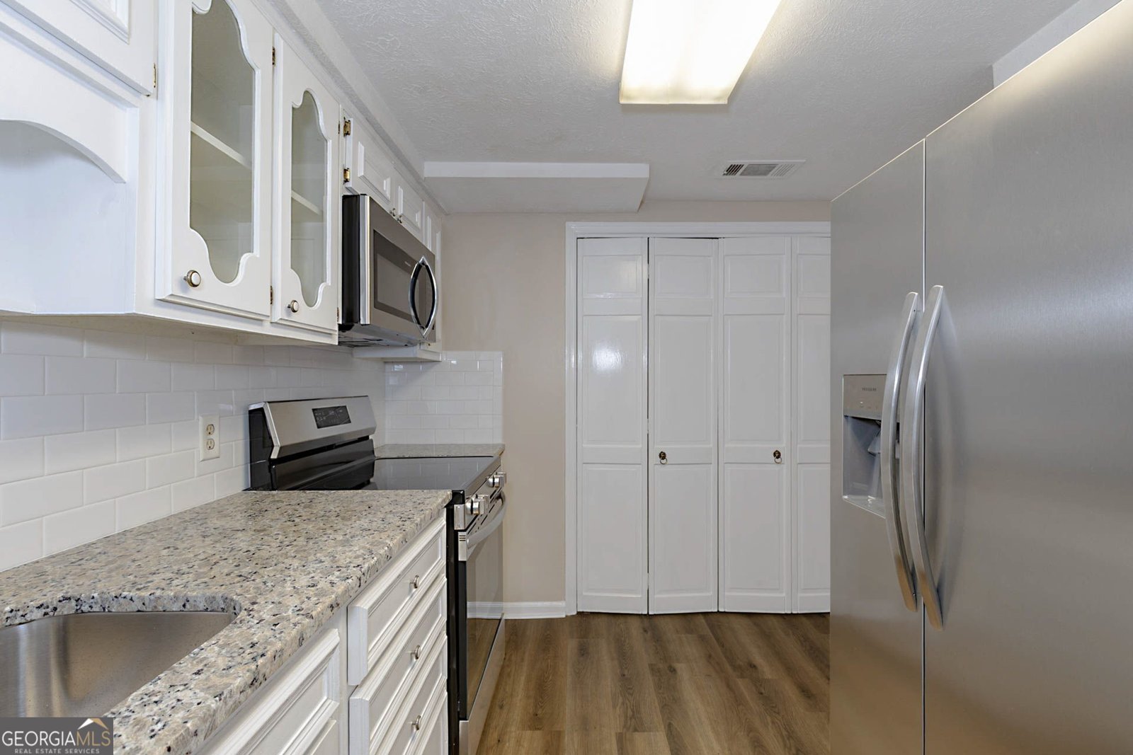 6101 River Road Columbus - 1