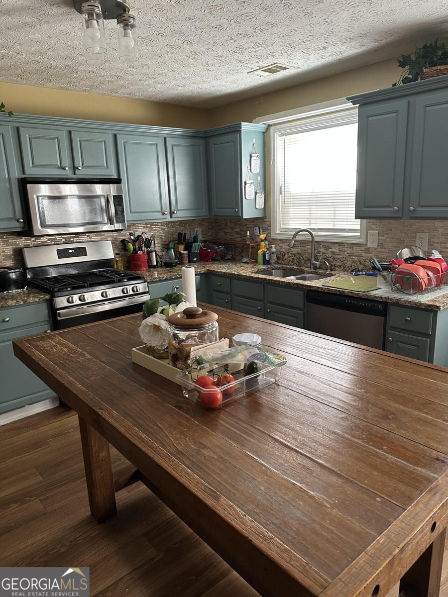 6682 Point Of Woods Drive Stone Mountain - 4
