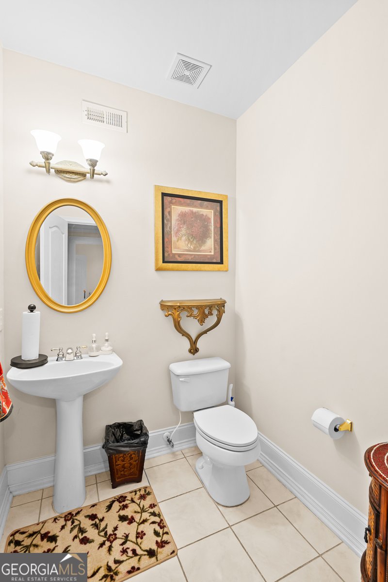 330 Rothaus Court Stockbridge - 17