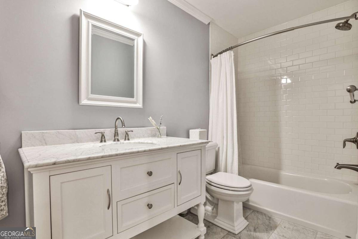 2226 Virginia Place Atlanta - 27