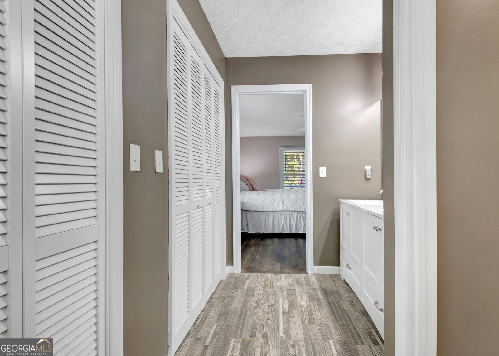 605 Rowe Road Senoia - 24