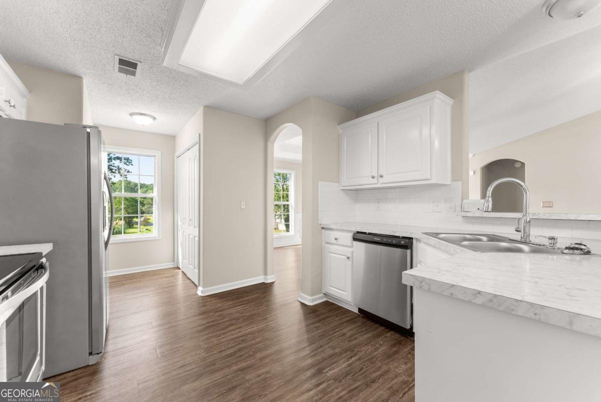 845 Brandon Drive Winder - 8