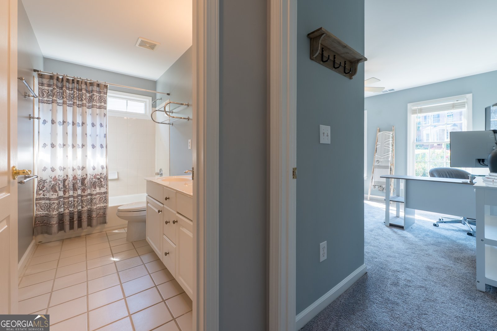 4140 Summit Gate Drive Suwanee - 53