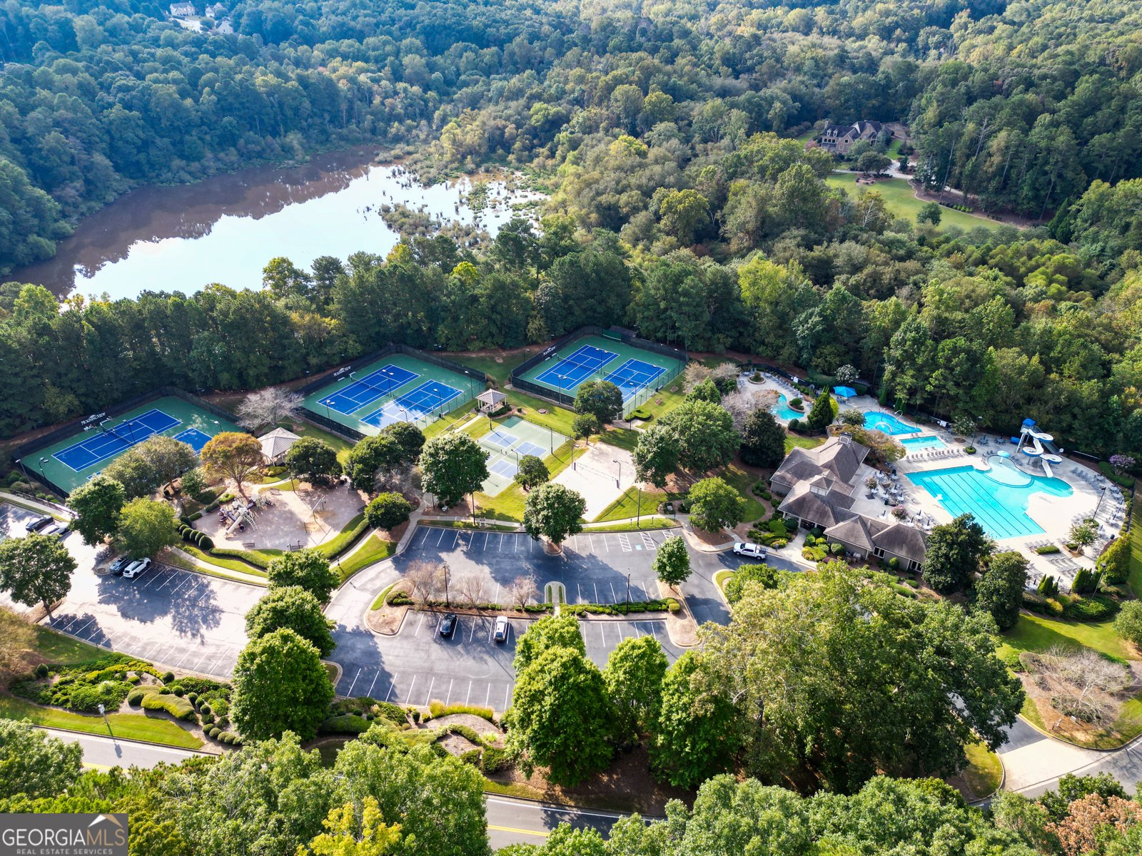 4140 Summit Gate Drive Suwanee - 66